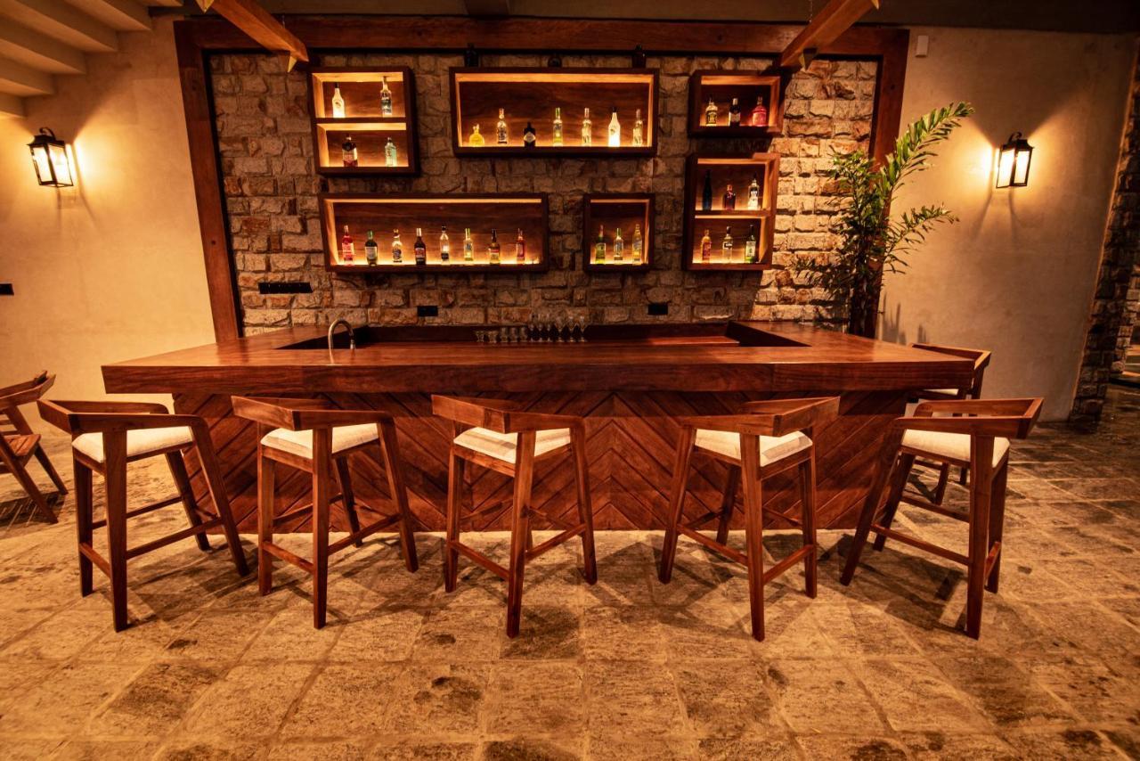 The Rockwall Boutique Hotel Bentota Bagian luar foto