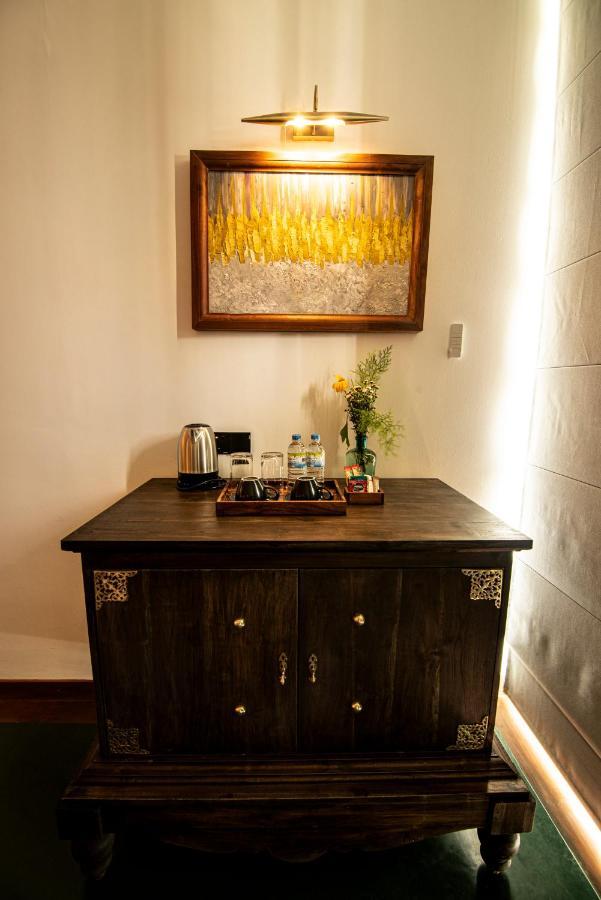 The Rockwall Boutique Hotel Bentota Bagian luar foto