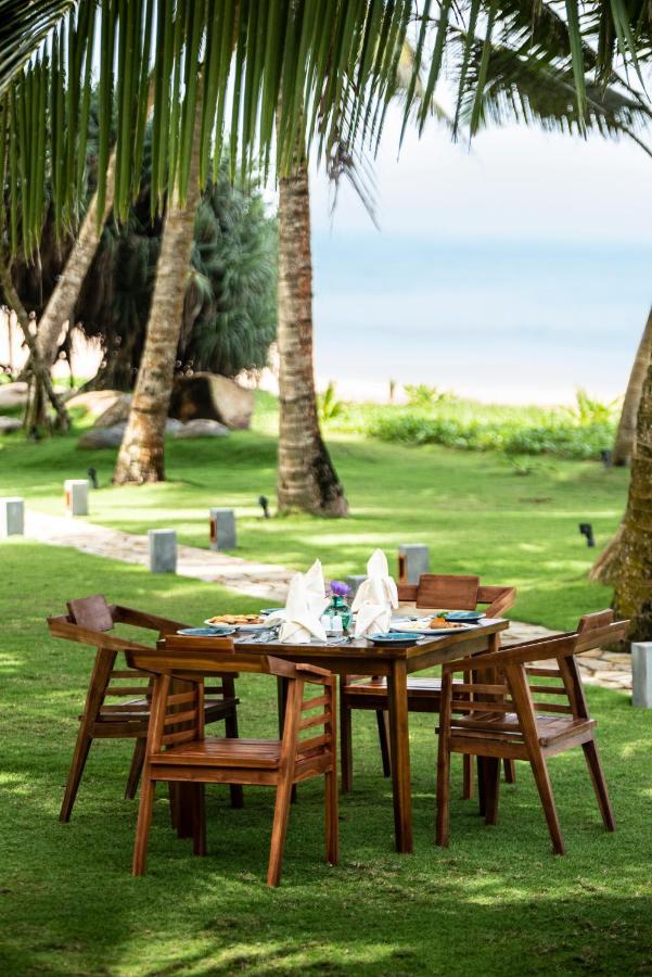 The Rockwall Boutique Hotel Bentota Bagian luar foto