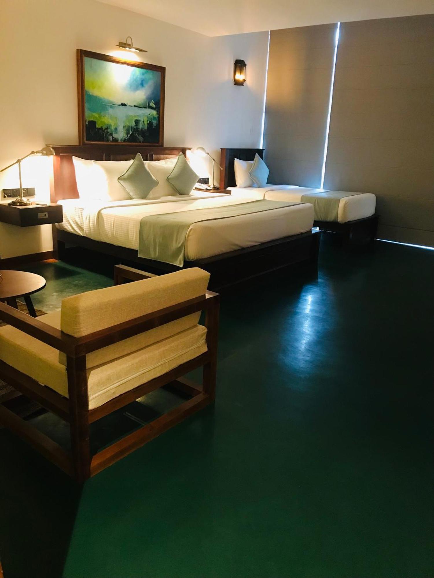 The Rockwall Boutique Hotel Bentota Bagian luar foto